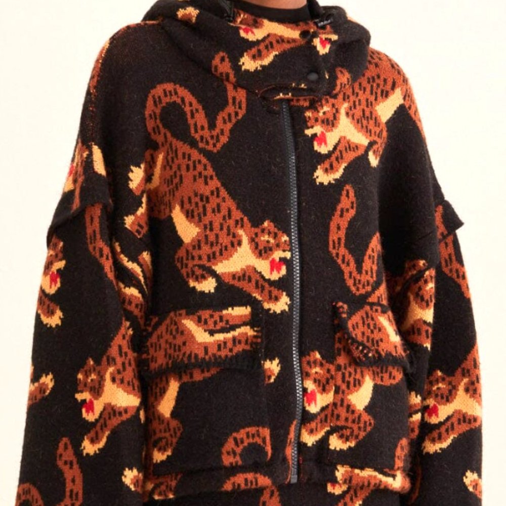 FARM Rio Black Leopards Knit Jacket - Picture 6 of 16